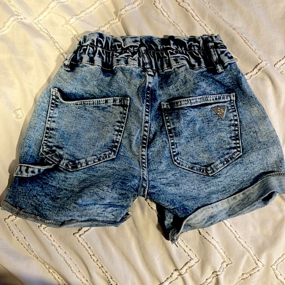 Light and dark wash Jean shorts - Picture 2 of 3